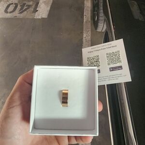 Stylish Gold Band Ring